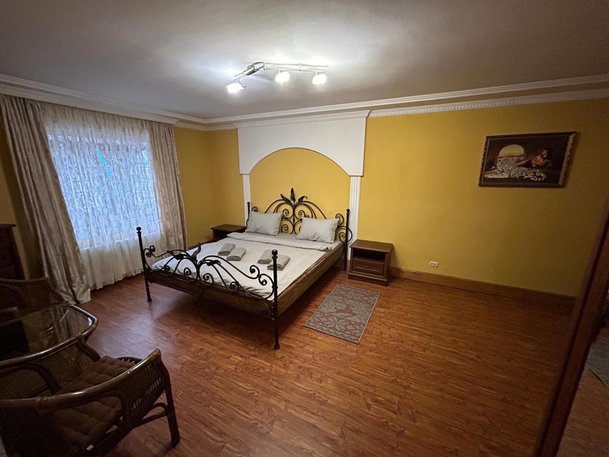 Hotel Любе Yablunytsya Exterior foto
